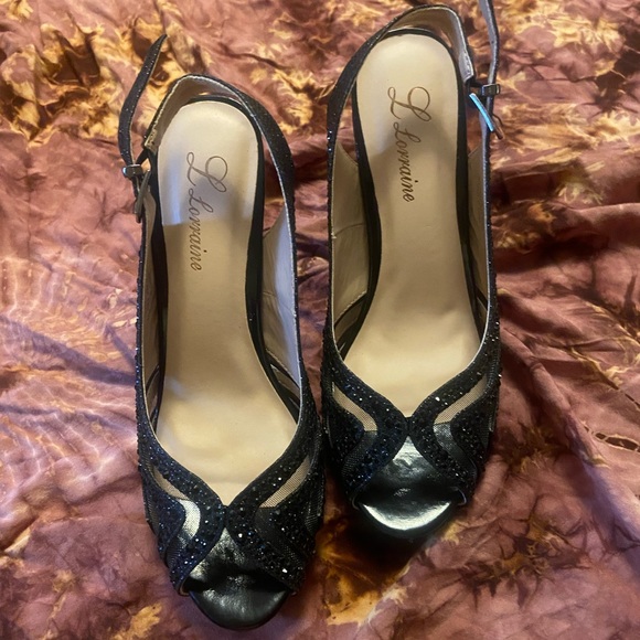 L Lorraine beaded 3 1/2 inch heel. New Original Box, Extra Beads Color Black - Picture 1 of 4